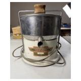 Vintage Super Delux Juicer Model A Metal