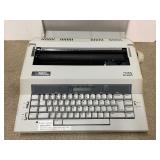 Smith Corona XD 6500 Electronic Typewriter