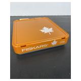 Fiskars Maple Leaf Shape Punch