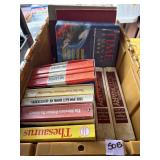 Dictionaries, Thesauruses & Reference Tote Lot