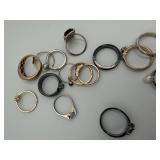 Assorted Costume Jewelry Fashion Ring Lot
