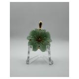 14K Gold Green Jade Flower Pendant 7.45g