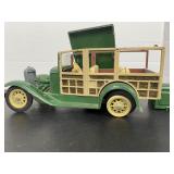 Hubley Ford Model A Woodie Wagon Diecast Toy
