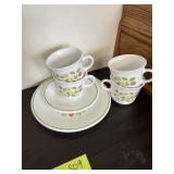 Corelle Corning Strawberry Sundown Dish Set