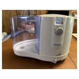 Holmes HM1865 Clear Tank Cool Mist Humidifier