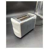 Toastmaster 2-Slice Toaster