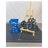 Retro Floral Trivets & Plastic Wall Pocket