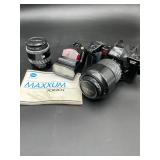 Minolta Maxxum 7000i 35mm Camera Lens Flash Kit