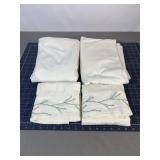 Twin & Queen Bed Linen Lot