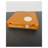 Fiskars Scalloped Circle Craft Design Set