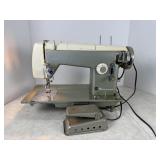 Kenmore 1120 / 158.520 Sewing Machine TESTED