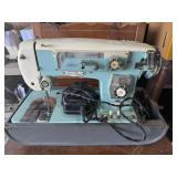 Macy's Supre-Macy Zig-Zag Sewing Machine
