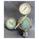 Oxygen Regulator -used as is -may need rebuild