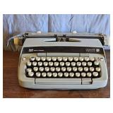 Smith Corona Manual Typewriter