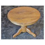 Small Round Oak End Table