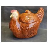 Vintage 1950's Fapco Mother Hen Cookie Jar