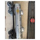 Lionel Sunoco 8000 Gallon Silver Tank Car Model Tr
