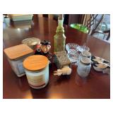 Assorted Houseware & Decor