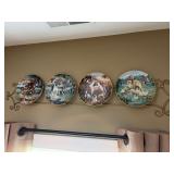 (4) Decorative Dog Plates and Holder