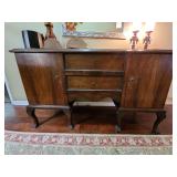 Vintage Claw Foot Buffet - 69'x21'x40'