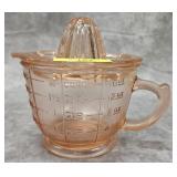 6' PINK GLASS MEASURING JUICER CUP