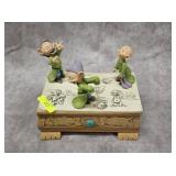DISNEY SNOW WHITE DOPEY WATCH W/ BOX