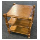 Sprague & Carleton Mid Century Maple End Table