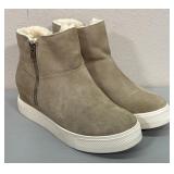 Steve Madden Ladies Wedge Ankle Boots
