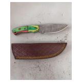 Knife w/4”blade and sheath has rust on handle