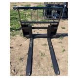 Skid Steer Pallet Forks