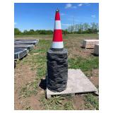 25 Traffic Cones