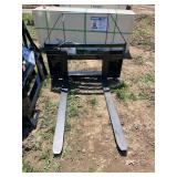 SAll100 Skid Steer Pallet Forks