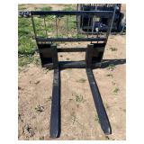 Skid Steer Pallet Forks