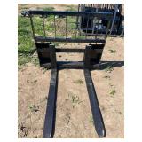Skid Steer Pallet Forks