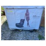 IRLMC Deluxe massage chair