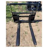 Skid Steer Pallet Forks