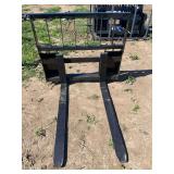 Skid Steer Pallet Forks