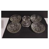 Set of 4 Pressed Glass Starburst Berry Bowls