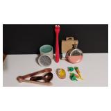 Modern Kitchen Gadget and Mako Flask Lot