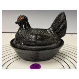 Hen on Bulging Rim Base