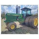 John Deere 4650 Cab Tractor