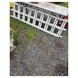 Wooden Trellis, Distressed White Finish