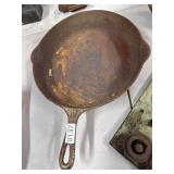 Griswold Cast Iron Skillet No. 10