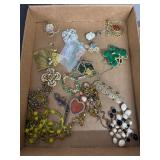 Costume Jewelry Pieces