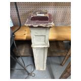 28-Inch Wooden Painted Post