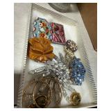 Brooch and Jewelry Lot