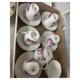 Richard Ginori Porcelain Cup Set