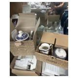 Churchill England Blue Willow Teapot and Set