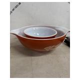 Pyrex Wheat Pattern Mixing Bowls Set of 2