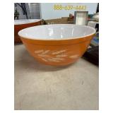 Pyrex Wheat 401 and 403 Mixing Bowls Set